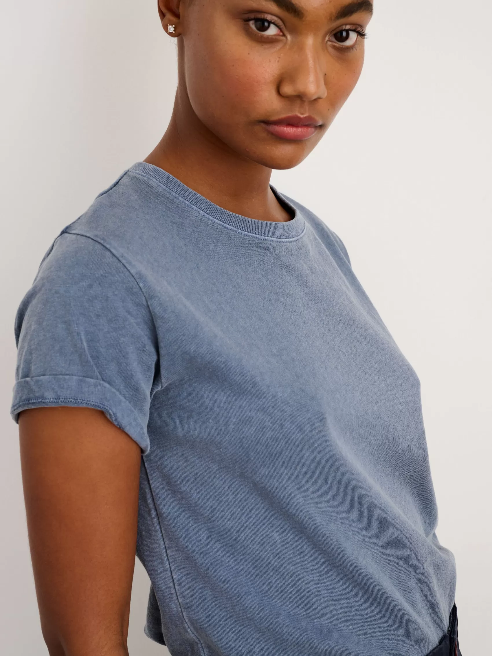 Vintage Wash Crewneck Tee*Alex Mill Fashion